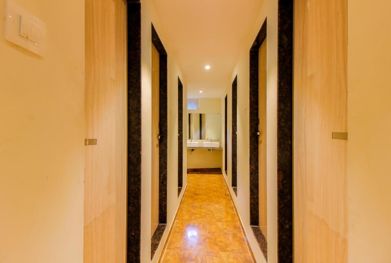 Hygeinic Airport Dormitory Near By Bom Hostel Mumbai  Buitenkant foto